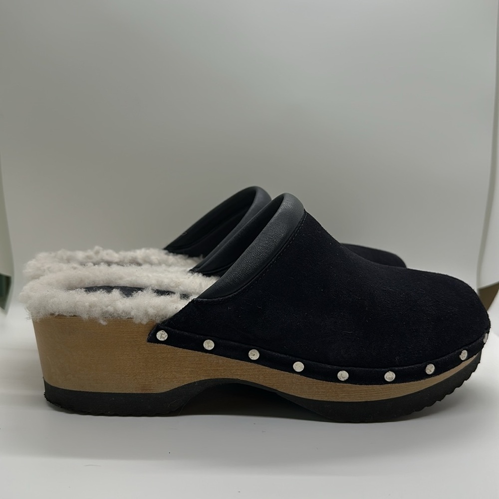 M. Gemi Shearling Suede Mule Clog in Dark Navy Blue, Size EU 40 / US 9-9.5
